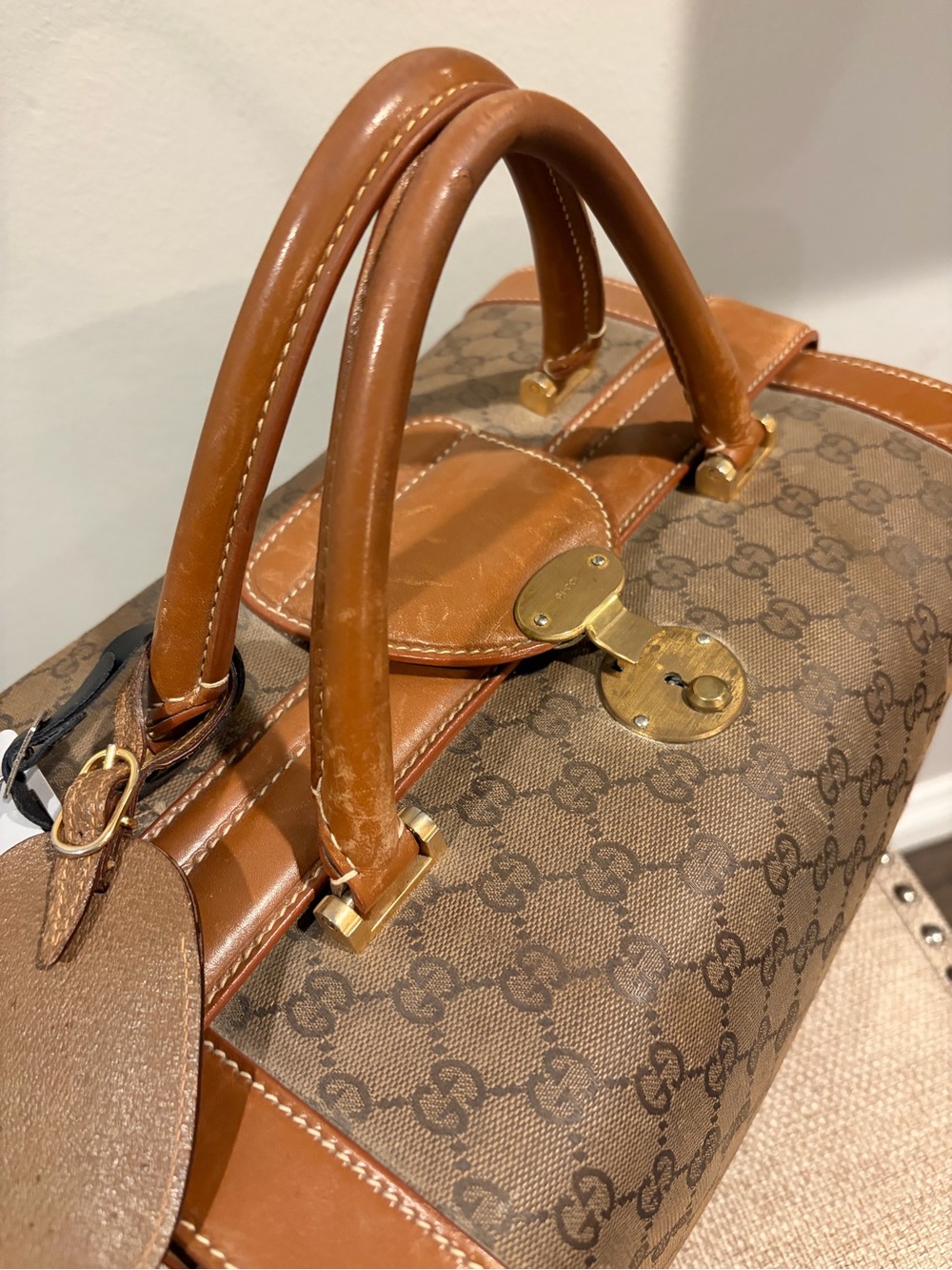 Vintage Gucci Brown Monogram Top-Handle Train Case 90s - Picture 2 of 9